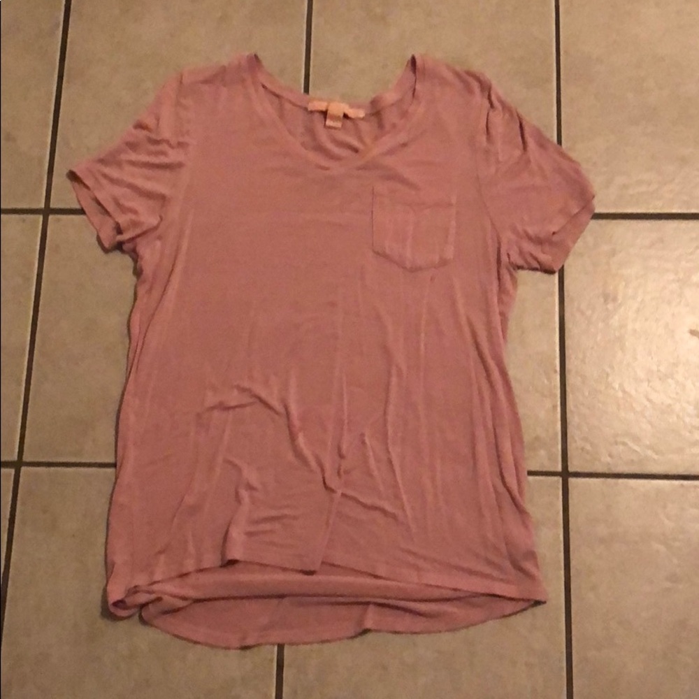 Super soft top with small (not noticeable) stain